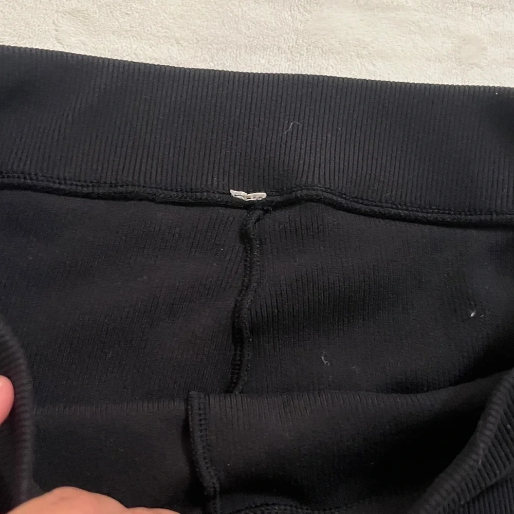 ALO Yoga Women's Classic Black Bike Shorts